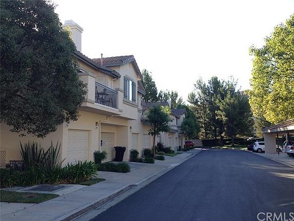3rd image of 1042 S Farralon Ln