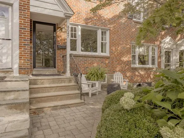 8047 Winston Rd, Philadelphia, PA 19118