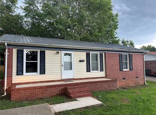 103 Haynes St, Seneca, SC 29678