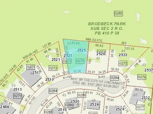 2525 Foxcove Ct, Cincinnati, OH 45211