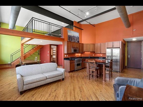3rd image of 2003 Brooklyn St APT 205