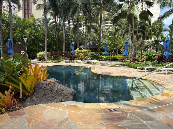 1551 Ala Wai Blvd, Honolulu, HI