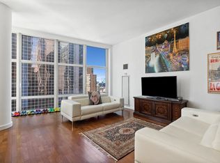 1600 Broadway #6C, New York, NY 10019