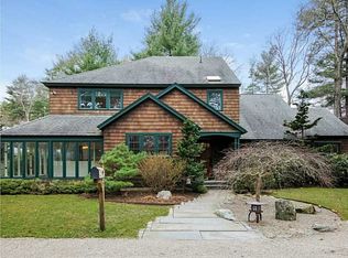 12 Anderson Dr, Barrington, RI 02806