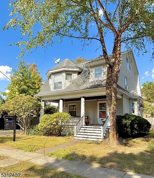 1st image of 63 Whittingham Pl