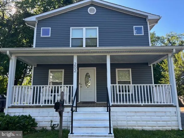 202 Blue Rock Rd, Wilmington, DE 19809