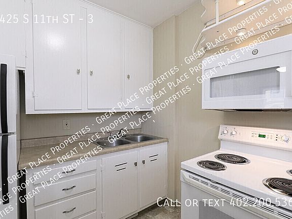 4th image of 1425 S 11th St APT 3