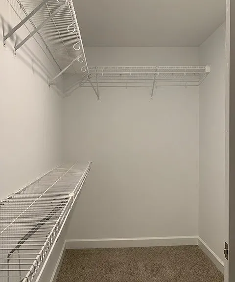 547 Preserve Cir — Photo 11
