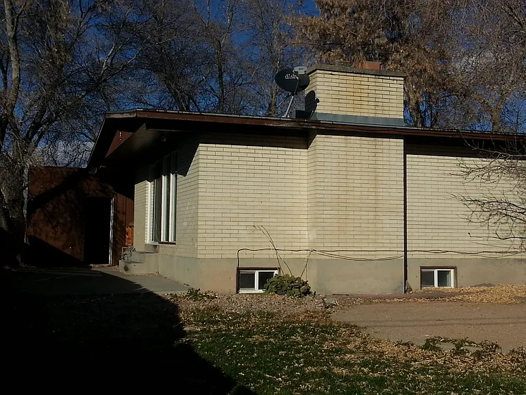 1282 E Pagos Ave — Photo 3