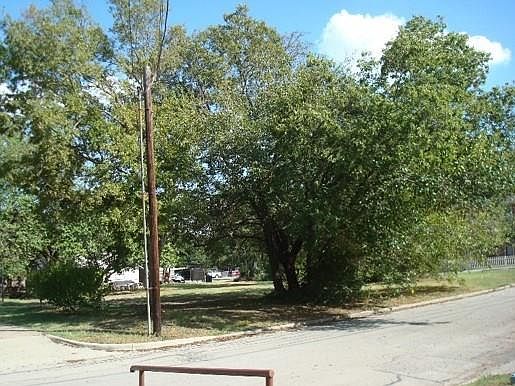 1st image of 509 Parker St