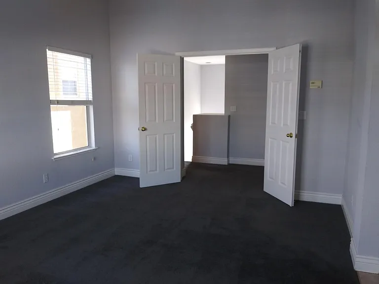 25539 Foggy Glen Dr — Photo 16