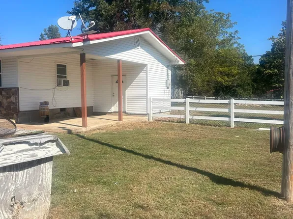 550 Pine Grove Rd, Concord, AR 72523