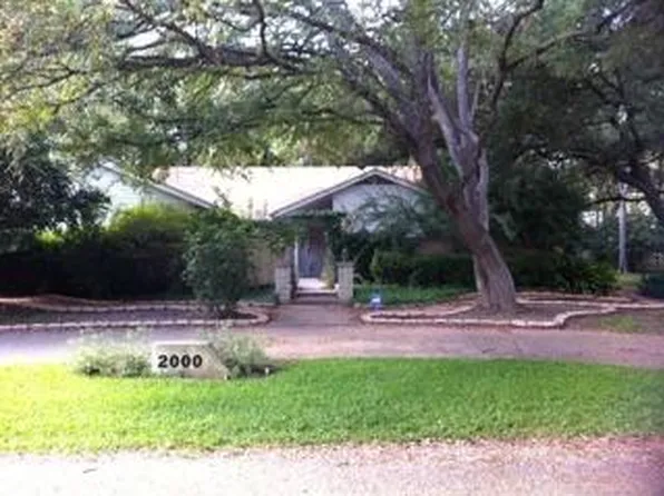 2000 Indian Trl, Salado, TX 76571
