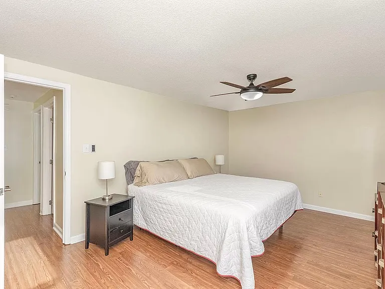 1140 Villa Green Ct — Photo 18
