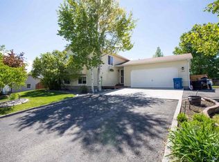 284 Frontier Dr, Bozeman, MT 59718