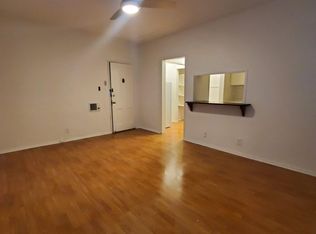 639 S Cochran Ave APT 201, Los Angeles, CA 90036