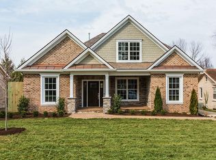 324 Garden Rd, Lexington, KY 40502