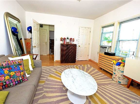 3rd image of 7158 Nansen St #2NDFL