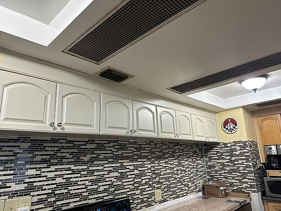 2nd image of 4110 W Bay Villa Ave