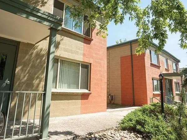 Jefferson Park Apartments