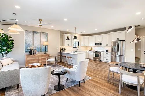 2105 Aikman Dr. Photo 1