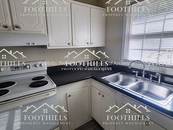 3rd image of 203 Guthrie Rd APT A