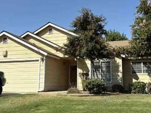 2345 N Michael St, Visalia, CA 93292
