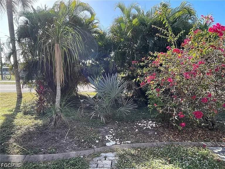 5506 Virginia Dare Ln — Photo 31