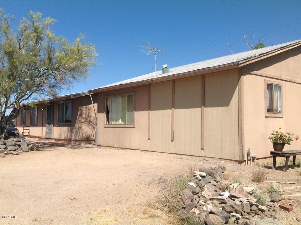 1st image of 49620 N 24th Dr