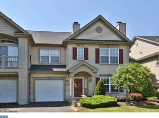 703 Julian Dr W, Warwick, PA 18974