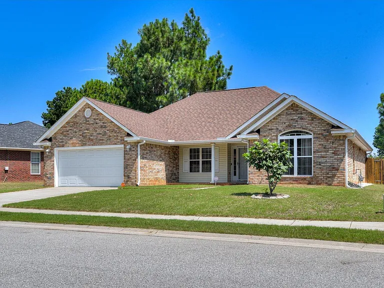 610 Butler Springs Cir — Photo 2