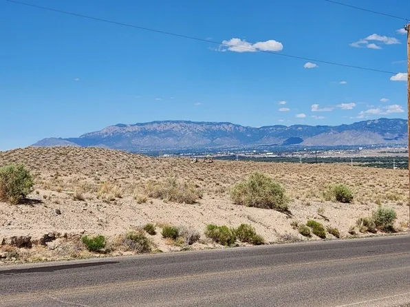 On Pajarito Dfe Rd SW, Albuquerque, NM 87121