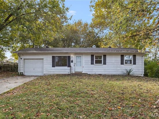 502 Boyer St, O'Fallon, MO 63366