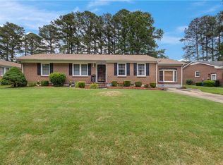 1116 Lakeview Dr, Portsmouth, VA 23701