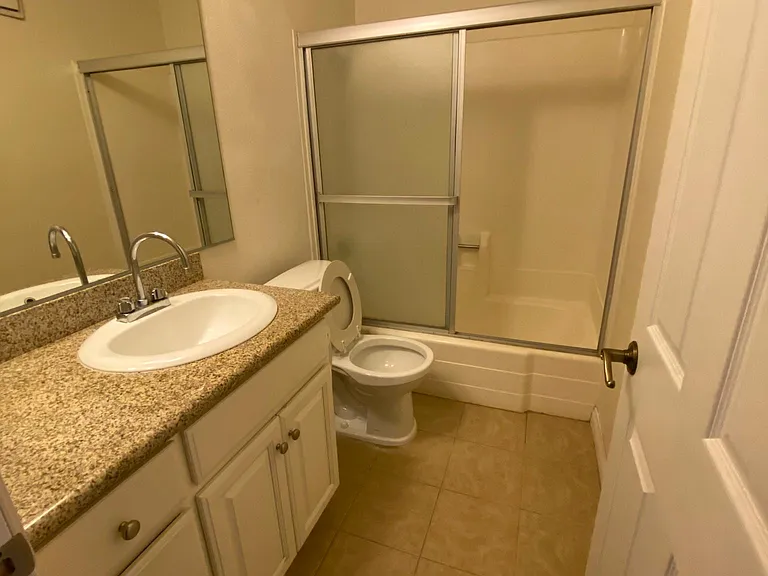 26201 Vermont Ave #105 — Photo 10