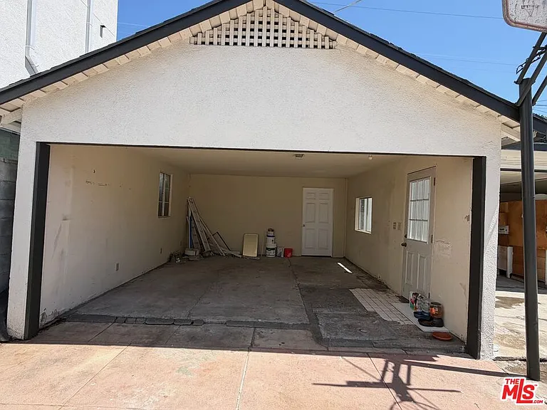 2240 Crenshaw Blvd #C — Photo 13