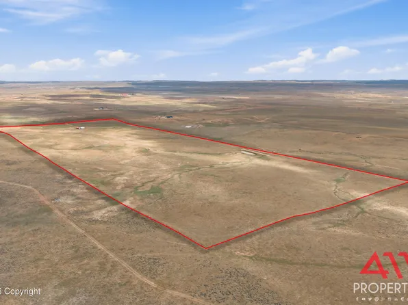 1505 Lawver Rd, Gillette, WY 82718