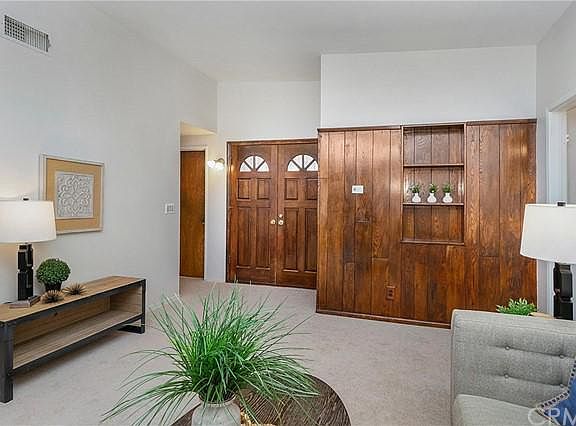 4th image of 13952 Nevers St