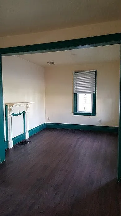 117 N Oxford Avenue — Photo 2