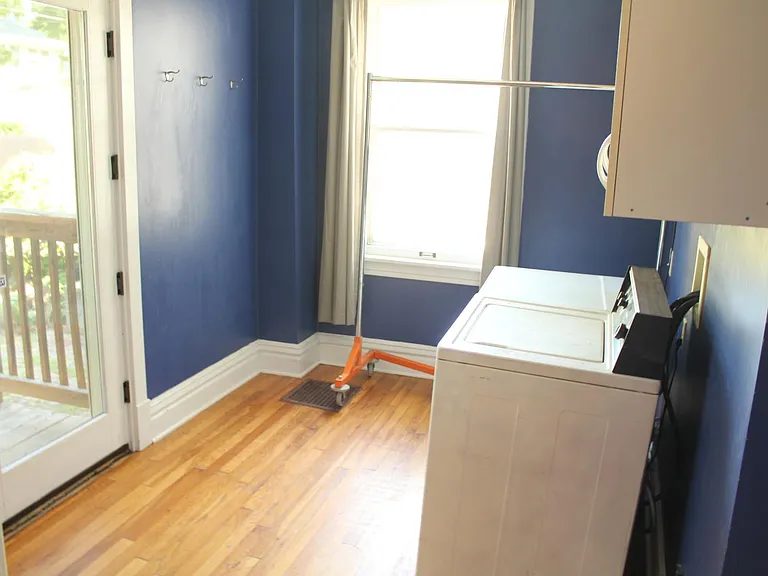 3232 Summit St — Photo 20
