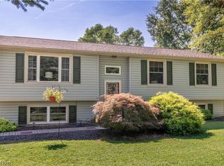 11792 Abbott Rd, Hiram, OH 44234