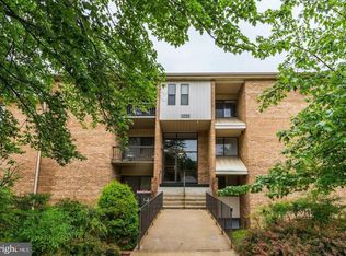 11200 Cherry Hill Rd APT 102, Beltsville, MD