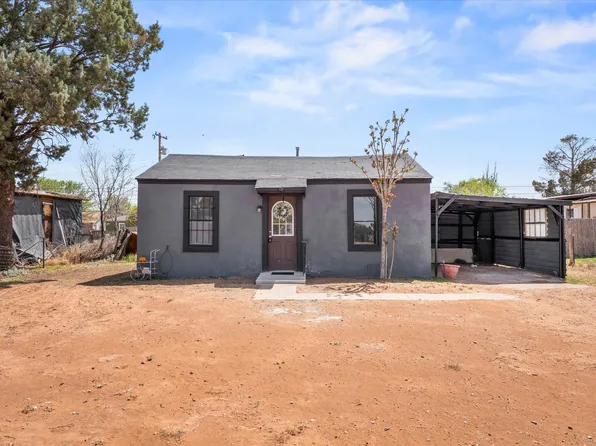 1848 8th St, Levelland, TX 79336