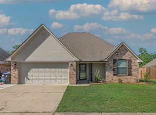 172 Bent Tree Loop, Haughton, LA 71037