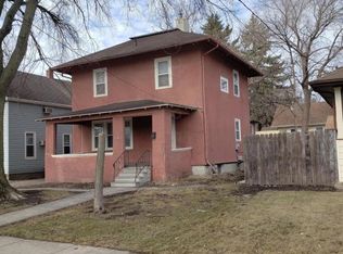 303 15th St S, Fargo, ND 58103