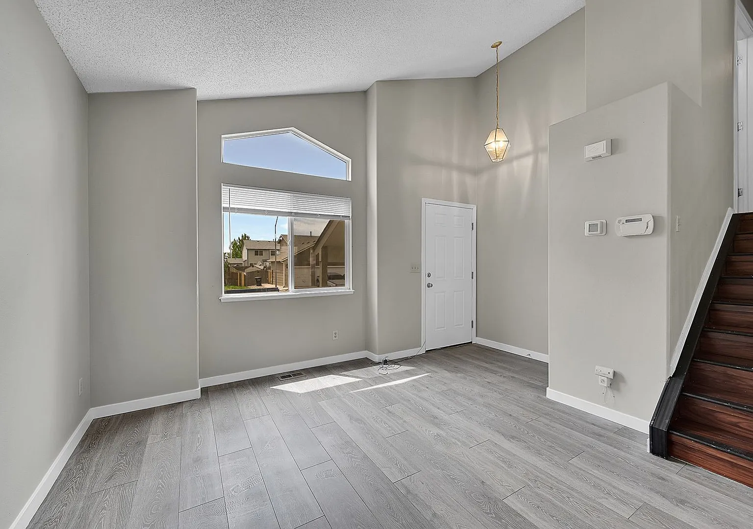 2024 remodeled gorgeous tri-level home PLUS finished basement! — Photo 4
