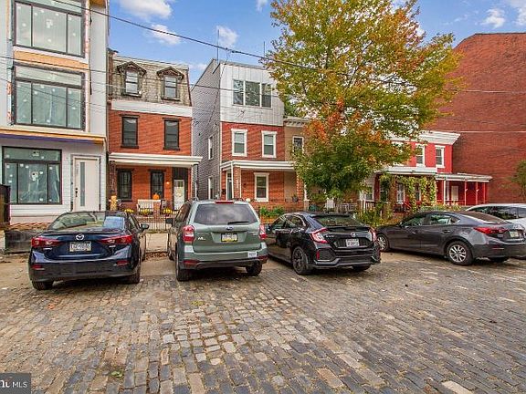 4th image of 2222 Trenton Ave