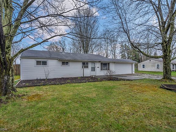 4th image of 12744 Samuel Dr