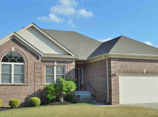 1710 W Crocus Dr, Vine Grove, KY 40175