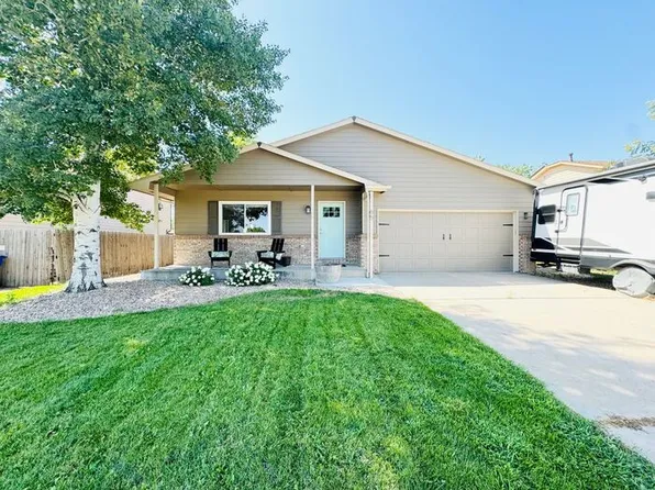 65 Chestnut St, Windsor, CO 80550
